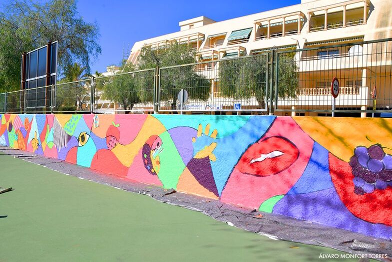 Explosión educativa de color en el colegio Port de Xàbia
