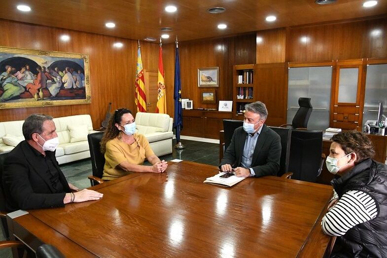El nuevo gerente de Marina Salud se reúne con el alcalde de Xàbia
