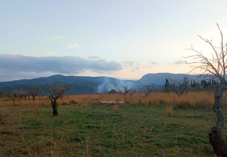 Ecologistas formaliza la denuncia contra el Ayuntamiento de Xàbia por el incendio de Ramblars