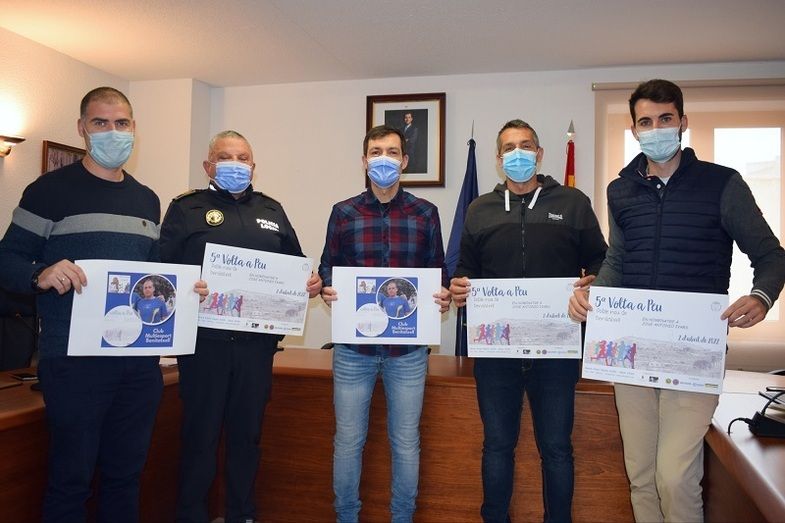 Benitatxell dedica la Volta a Peu a José Antonio Ivars