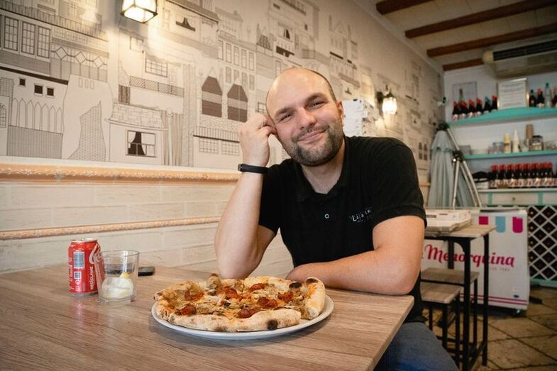 La mejor pizza de España se amasa y hornea en Xàbia