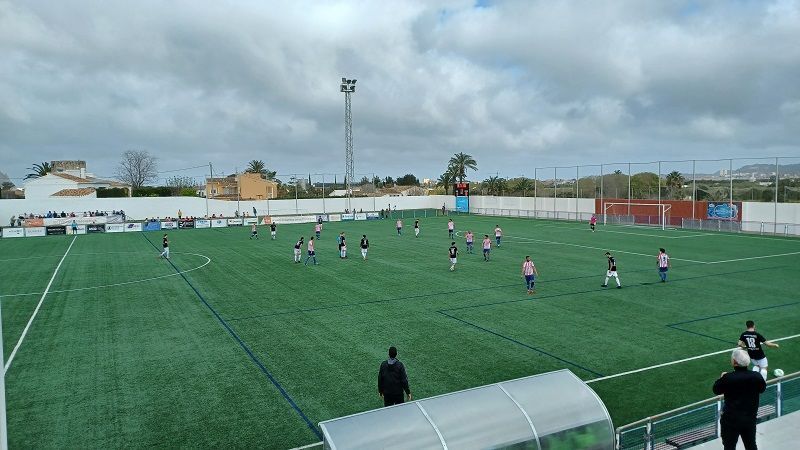 El Jávea le planta cara al todopoderoso Ontinyent