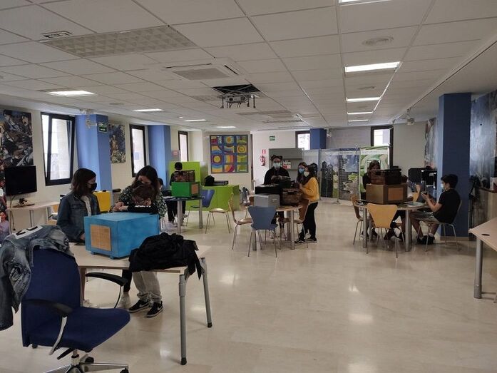 110 niños y niñas participan en los talleres educativos de Pascua del Ayuntamiento de Xàbia