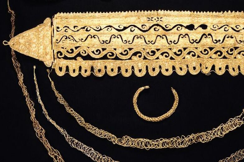 El tesoro de Xàbia, al detalle, en la última edición de Els Quaderns del Museu