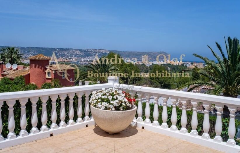 Villa con cuatro habitaciones a cinco minutos de la playa del Arenal de Xàbia