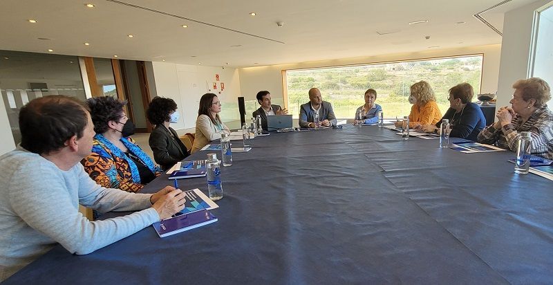 Teulada y Benitatxell celebran la primera mesa de trabajo del Pacto Social de Hidraqua centrado en proteger a las personas y apoyar la transición ecológica