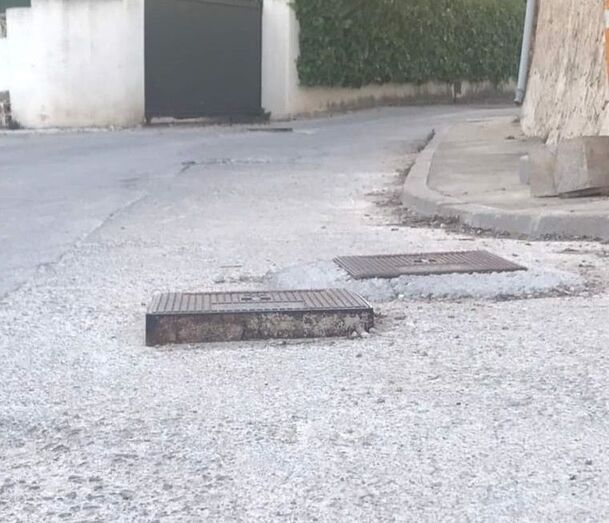 Los vecinos del Camí Castellans de Xàbia, hartos por unas obras que nunca terminan Los vecinos del Camí Castellans de Xàbia, hartos por unas obras que nunca terminan
