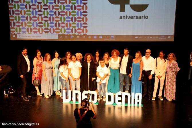 7.000 graduados en los 40 años de la UNED en Dénia