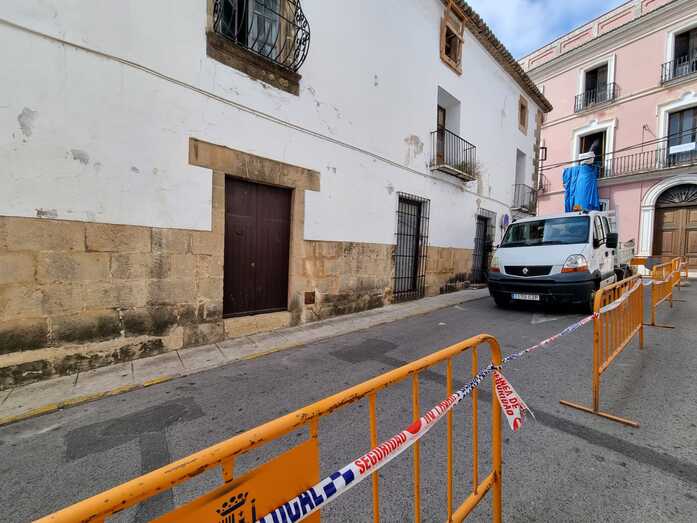 La Casa Candelaria se debilita y obliga a actuar en su estructura de forma urgente La Casa Candelaria se debilita y obliga a actuar en su estructura de forma urgente