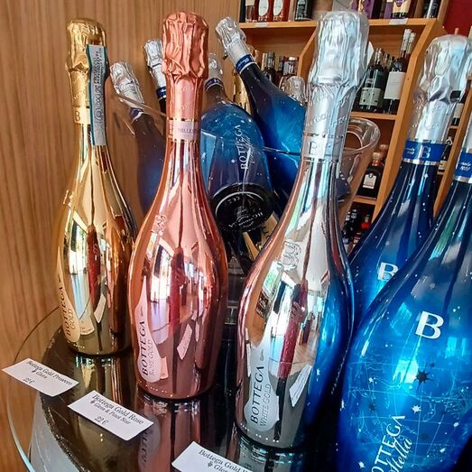Imprescindibles del verano con Casa del Vino Jávea