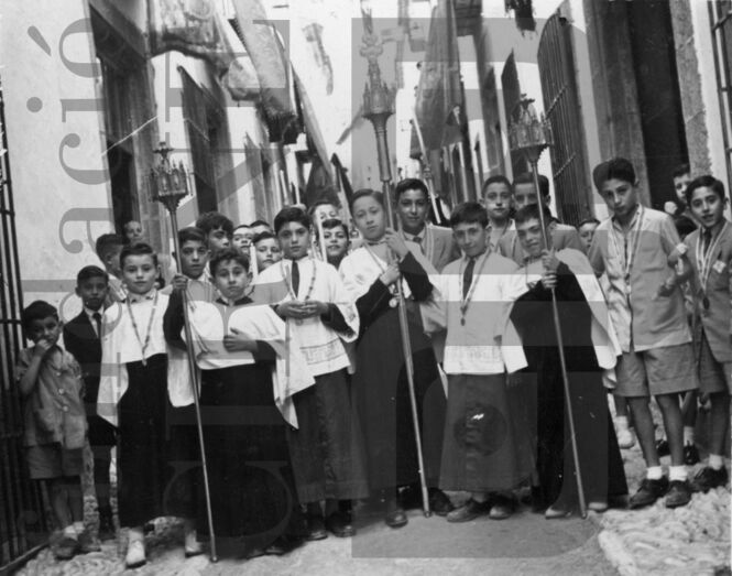 La fiesta del Corpus en Xàbia, en el año 1915, según el pintor Salvador Abril y Blasco