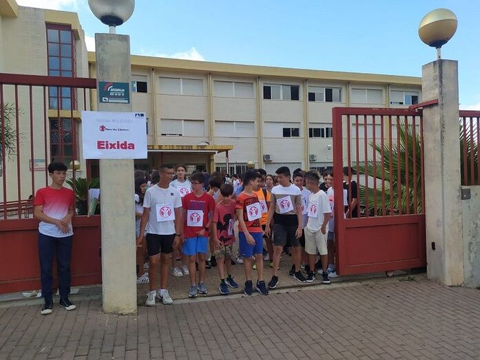Los alumnos del IES Antoni Llidó recaudan 500 euros para Save the Children