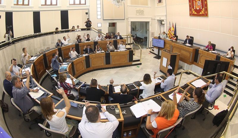 La Diputación garantiza la finalización de las obras en los municipios ampliando la inversión y los plazos