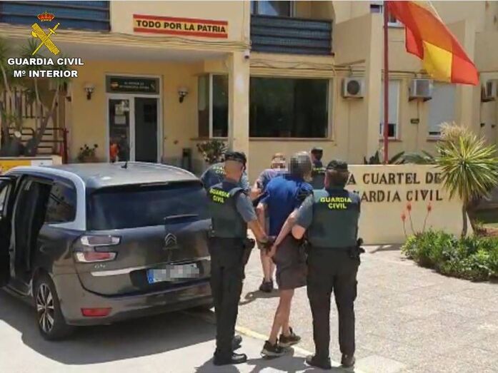 La Guardia Civil evita la ocupación ilegal de un inmueble en Xàbia