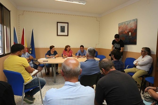 Mazón se reunirá el próximo martes con los alcaldes afectados por el incendio de La Vall d’Ebo