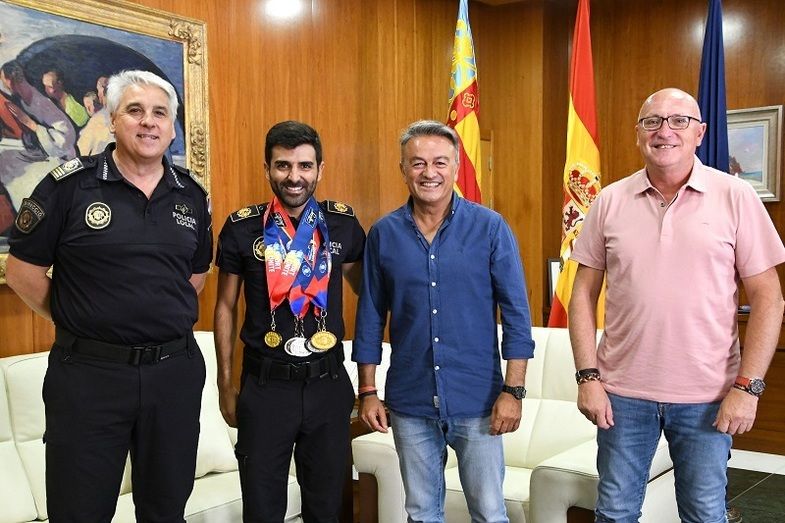 El agente Toni Soler regresa a Xàbia con cinco medallas del Mundial de Policías y Bomberos