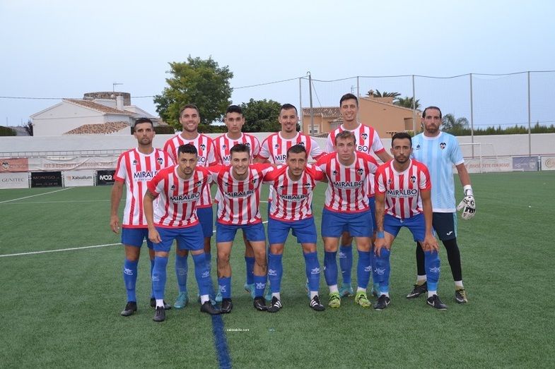 El CD Jávea golea al Pedreguer en la segunda parte
