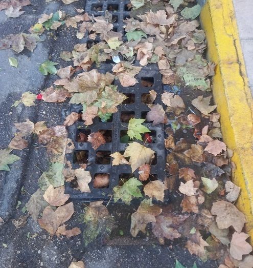 Los vecinos de la Avenida de la Fontana aseguran que los operarios 