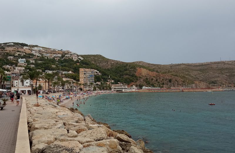 Xàbia pide extremar la precaución este fin de semana las playas y el litoral