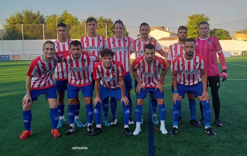 El CD Jávea vence a la Nucía B con un gol de Toni León