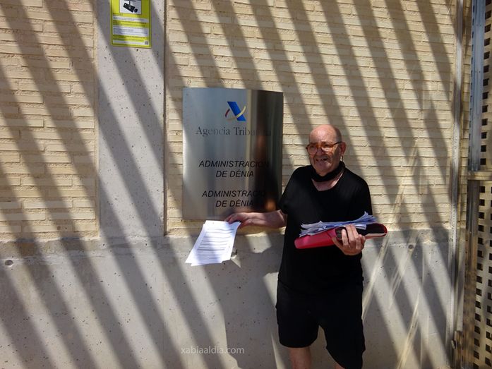El abuelo coraje de Xàbia se declara a sus 86 años objetor de Hacienda