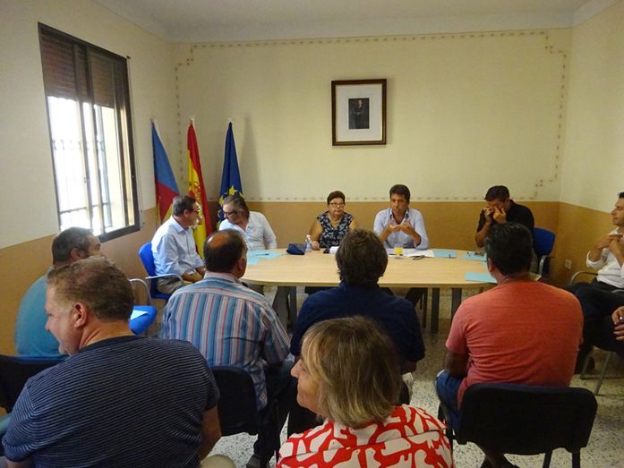 Mazón anuncia un millón de euros para promoción turística de las localidades de Les Valls arrasadas por el incendio