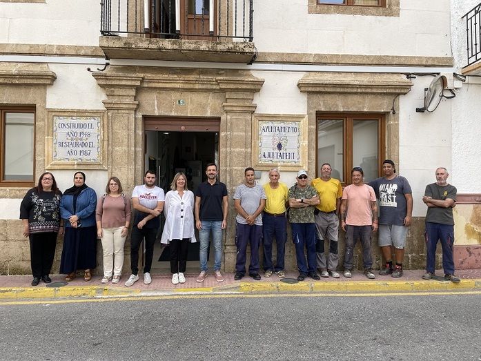 Benitatxell incorpora a 11 nuevos trabajadores a través de los programas de empleo del Labora
