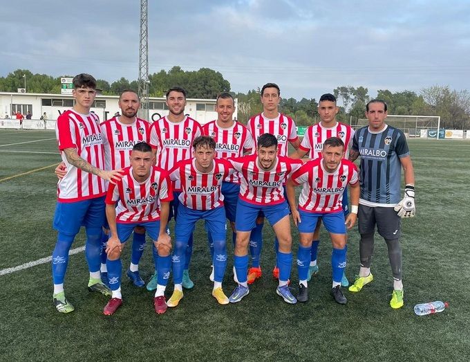El CD Jávea vuelve goleado de Ontinyent