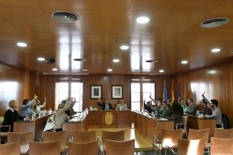 Xàbia aprueba la suspensión de tasas para 2023 pero la oposición política la atribuye a la falta de inversiones