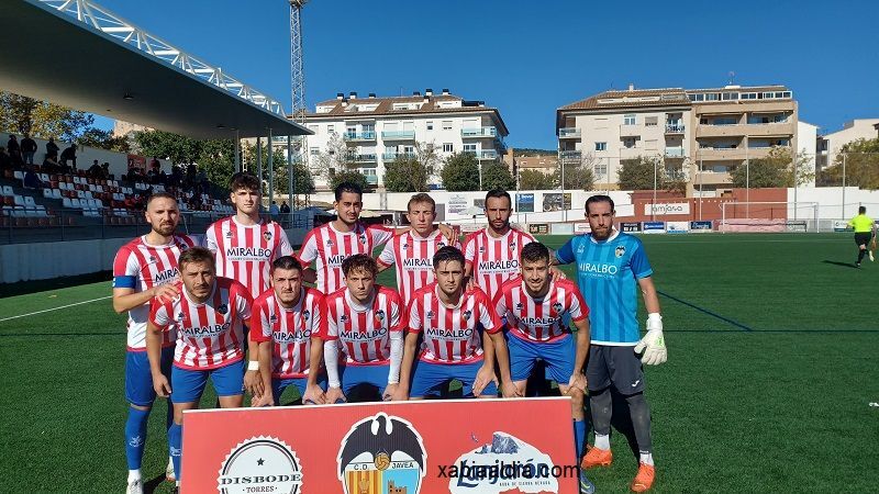 El CD Jávea no pasa del empate ante el colista Muro CF