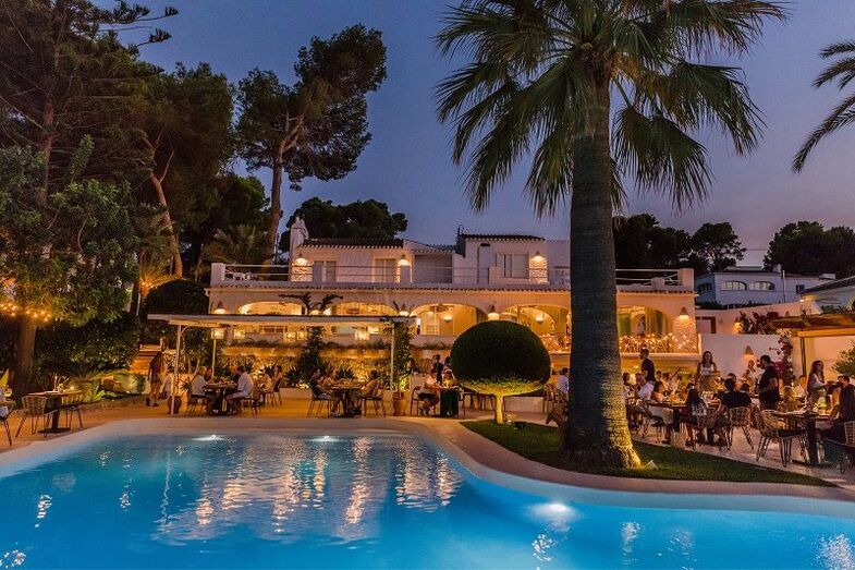 Disfruta del menú del día en el restaurante Terra Jávea