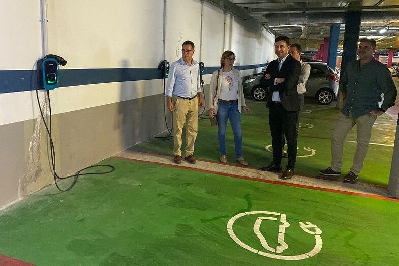 La Diputación instala en la provincia 97 puntos de recarga para vehículos eléctricos con una inversión de 1,4 millones