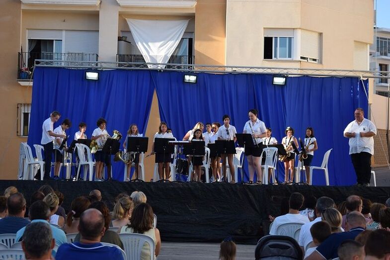 El alumnado de las escuelas de Adultos y Música de Benitatxell crece un 30% y un 20% respecto al curso pasado