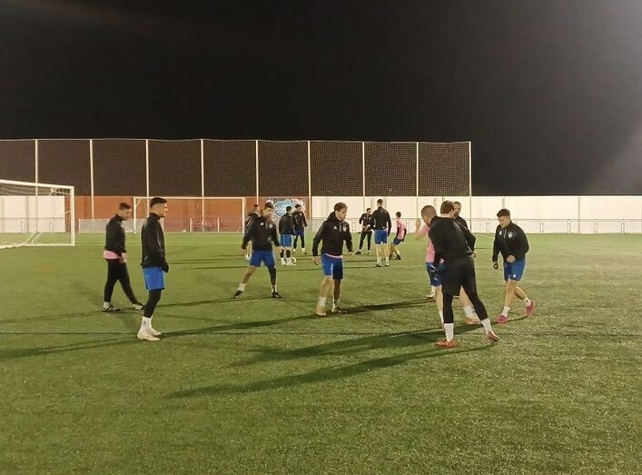 El CD Jávea afronta el partido de Cullera como el más importante del año