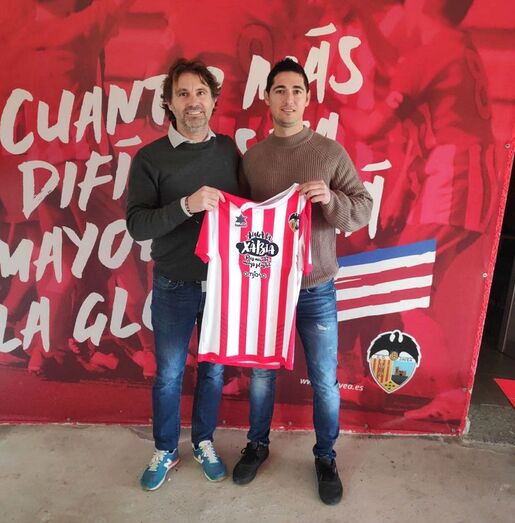 Julio Ivorra ya ejerce como entrenador del CD Jávea