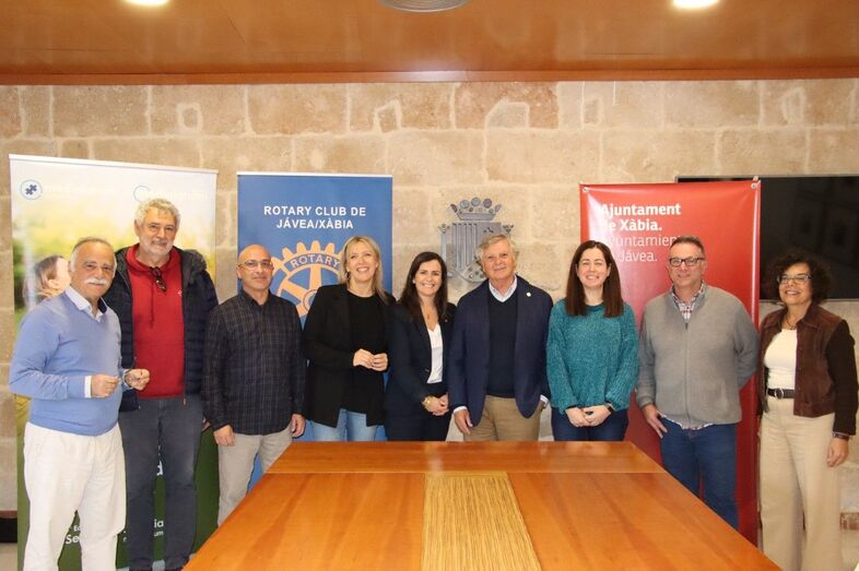 El Rotary Club Jávea reparte 4.000 euros entre los colegios del municipio